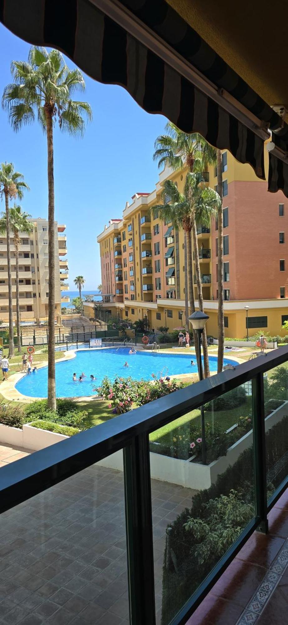 Apartamento Cozy Inns Beach 토레몰리노스 외부 사진