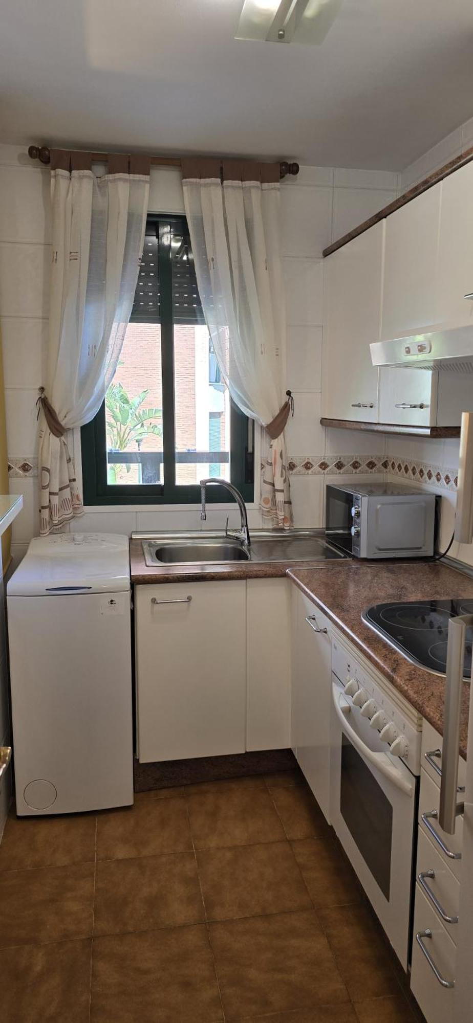 Apartamento Cozy Inns Beach 토레몰리노스 외부 사진